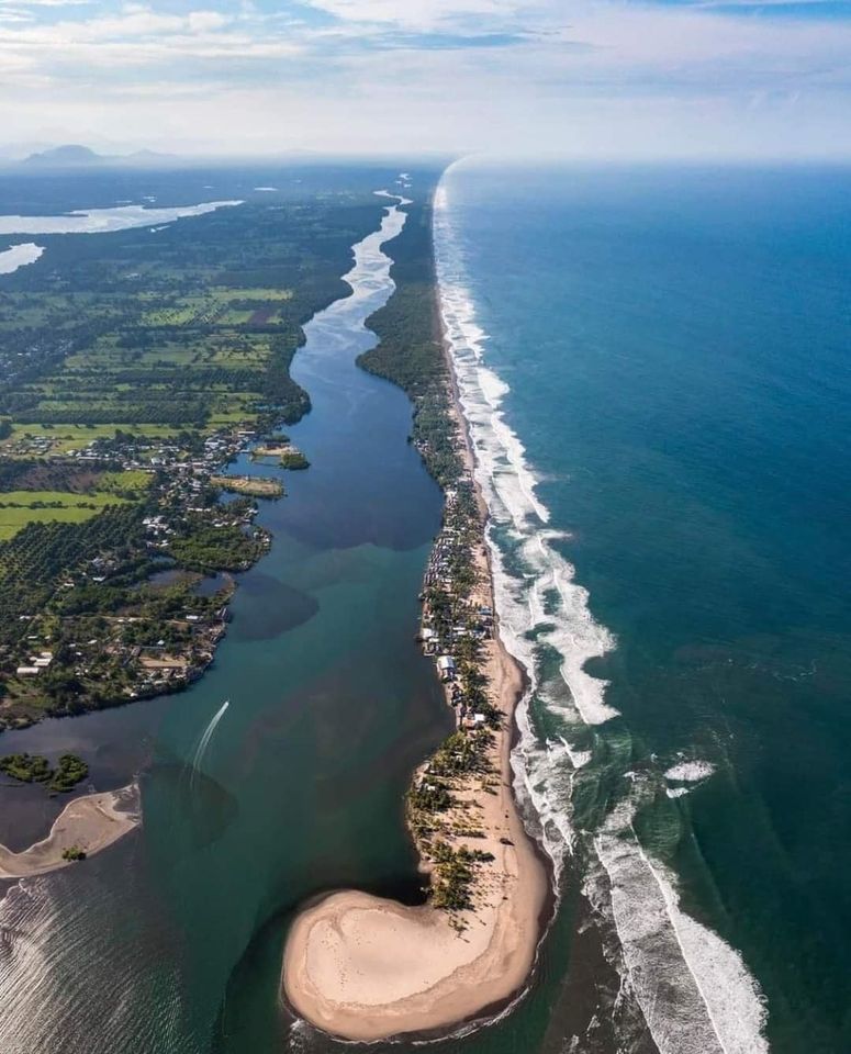 Boca del Cielo, coastal area in southern Mexico pacific
