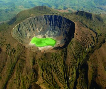 Crater of volcan Chichonal, Mexico